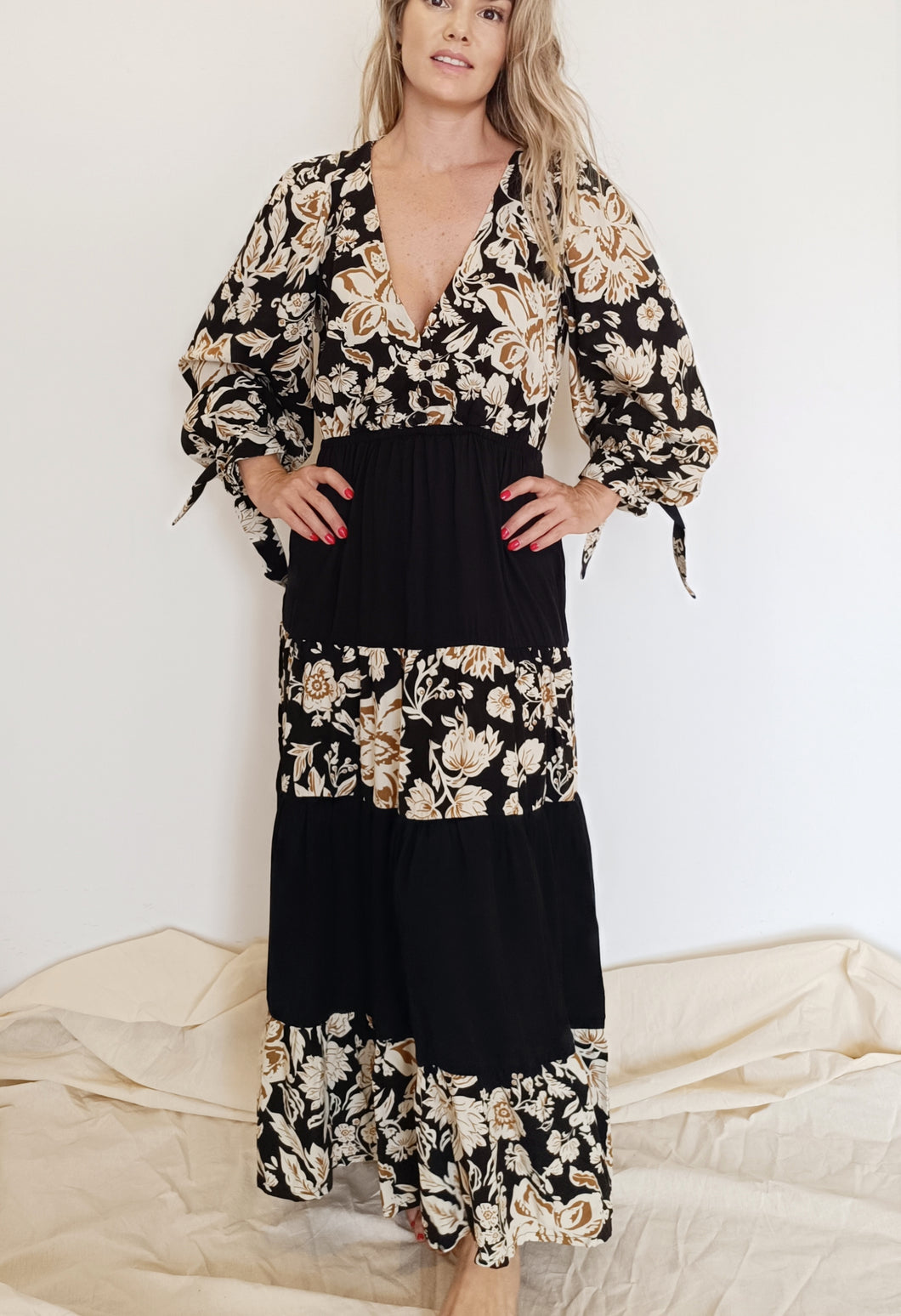 Vestido Boleda negro flores